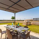 Le Scuderie 10 Apartmán